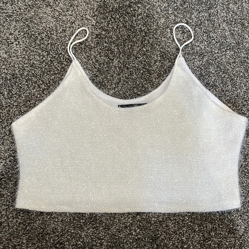 Cher made in Italy cropped tank top white with a shimmer texture